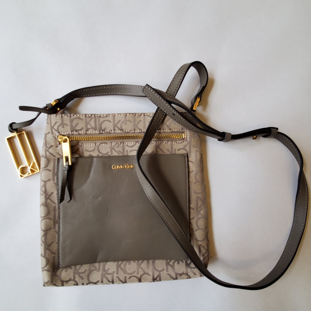 Calvin Klein crossbody purse